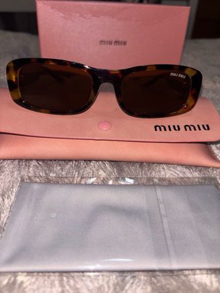 Gafas de sol Miu Miu Tortoise