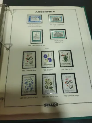 Álbum Coleccionable "Conocer y Coleccionar Sellos