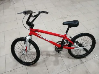 Bicicleta BMX Monty Roja