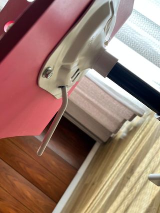 Silla IKEA rosa con ruedas