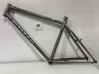 Cuadro Kona Kilauea de 1994 Talla 19”