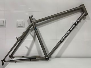 Cuadro Kona Kilauea de 1994 Talla 19”