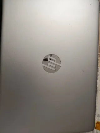 Portátil HP 14s-fq0004ns