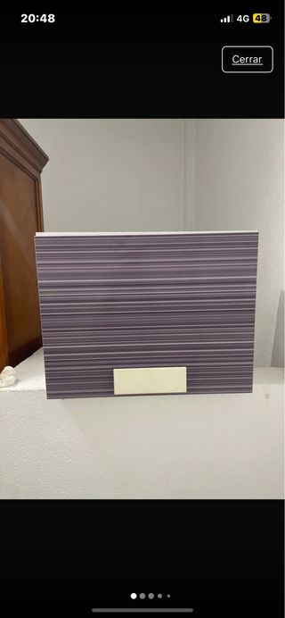 Mueble colgante madera morado y beige