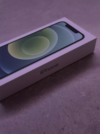 Caja iPhone 12