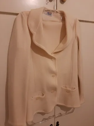 Abrigo capa beige talla única