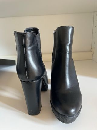 Tronchetto Gattinoni Pelle Nero Elastico laterale