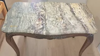 Tavolo da centro in marmo e legno