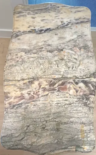 Tavolo da centro in marmo e legno