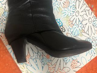 Botines Clark Tacón 7cm Talla 38 Negros