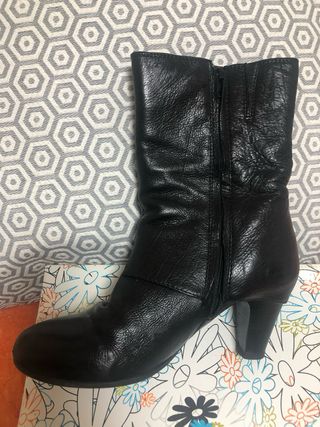 Botines Clark Tacón 7cm Talla 38 Negros