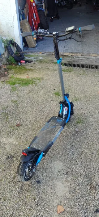 Patinete Smart giro  Rock Way con diseño de dragón