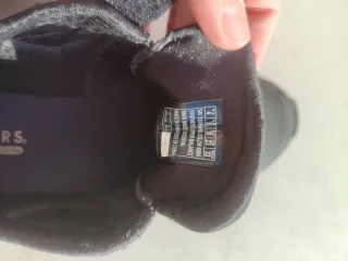 Deportivas Skechers negro y dorado talla 36