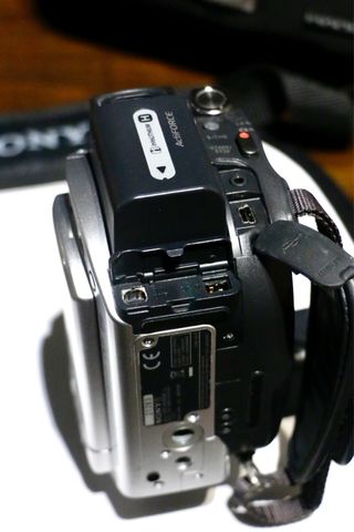 SONY HANDYCAM DVD 506E a estrenar sin uso