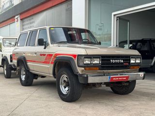 TOYOTA Land Cruiser HJ 61 Turbo