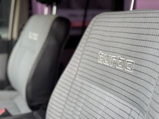 TOYOTA Land Cruiser HJ 61 Turbo