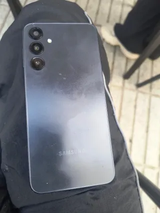 Móvil Samsung a 16D