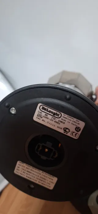 Cafetera Italiana Eléctrica DeLonghi Alicia