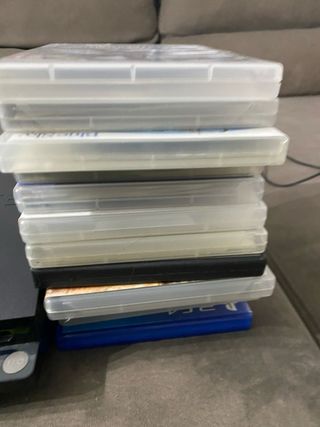 Consola PS3 + 2 Mandos + Juegos mas de 10