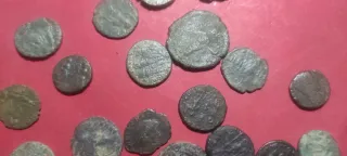 Lote 21 Monedas Romanas Antiguas para datar
