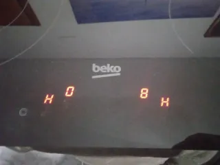 Vitrocerámica tactil Beko nueva sin uso