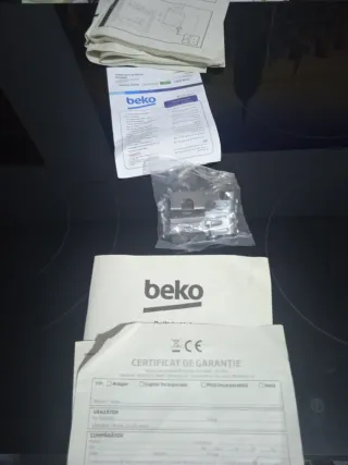 Vitrocerámica tactil Beko nueva sin uso
