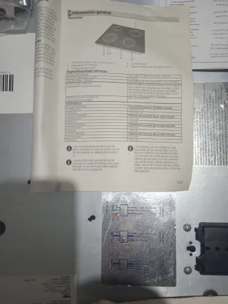 Vitrocerámica tactil Beko nueva sin uso