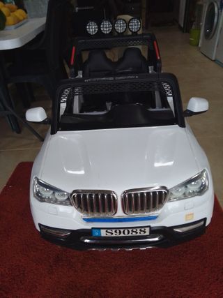 Coche eléctrico infantil BMW S9088
