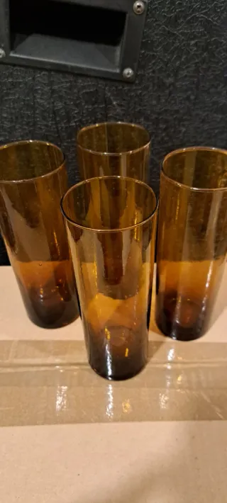 Vasos de tubo ámbar