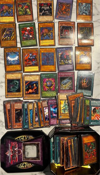 Lata Yu-Gi-Oh! Juego Cartas Coleccionables