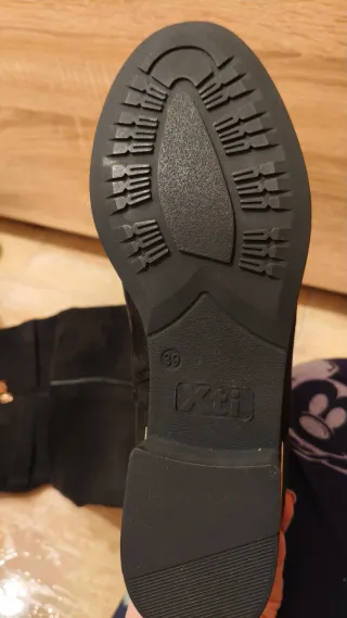 Botas altas negro Xti