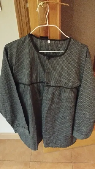 Blusón Fallero Niño Talla L 55cm manga. 73cm largo