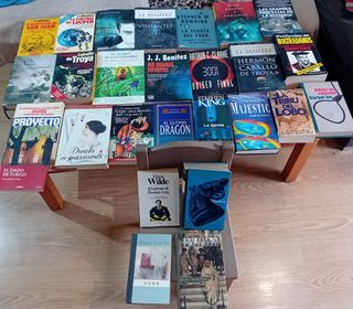 Vendo libros antiguos y dos enciclopedias