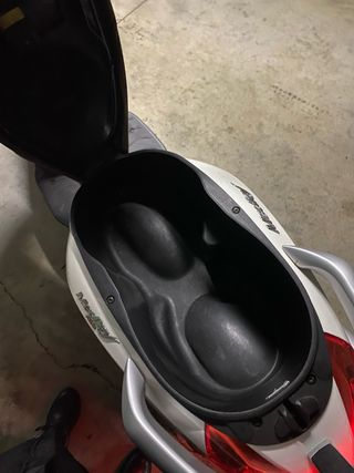 Piaggio Medley 125 gasolina, 2022. Revisión hecha