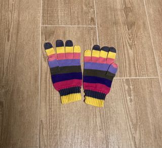 Guantes de rayas multicolor