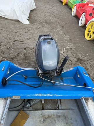 Lancha con Yamaha 20cv 4T