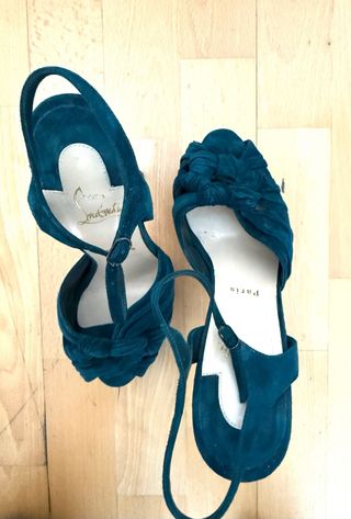 Christian Louboutin Zapatos Tacón Azul Petróleo