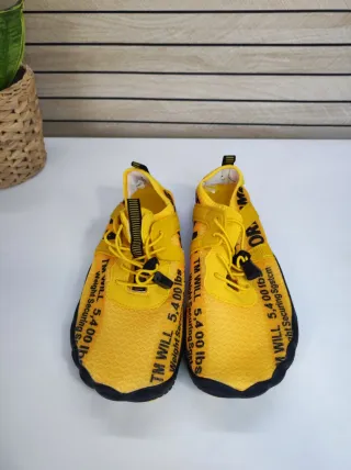 Zapatillas barefoot minimalistas amarillas