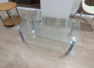 Mesa de centro cristal y metal plateado