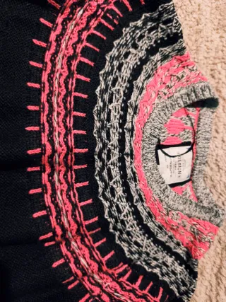 Maglione donna nero e fucsia