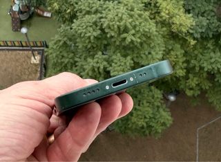 iPhone 13 mini batteria 100% Apple