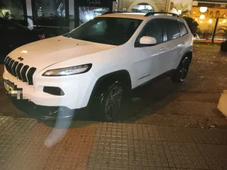 Jeep Cherokee 2016