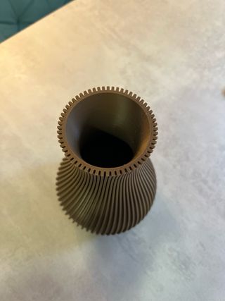 Jarrón Decorativo Acanalado 3D