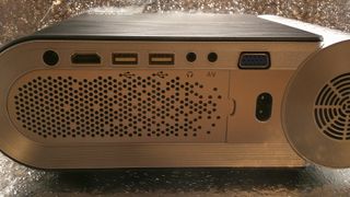 Proyector Vamvo L4200