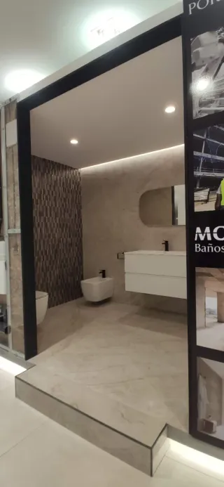 Reformas en general cambiar baneras por plato