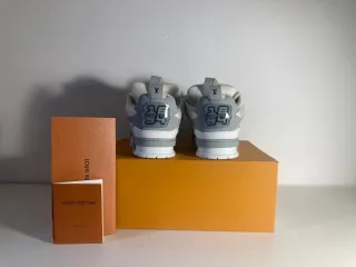 Louis Vuitton Skate Grigie Bianche