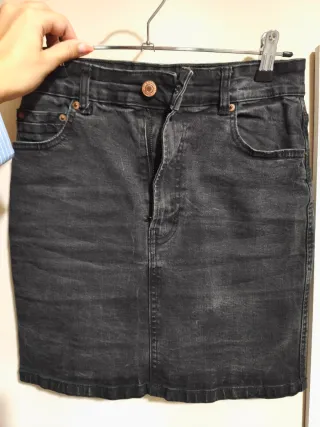 Falda vaquera elástica negra