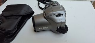 Olympus IS-300 obiettivo zoom 28-110 mm fotocamera