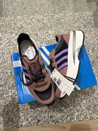 Scarpe Adidas Esiod nuove taglia 42