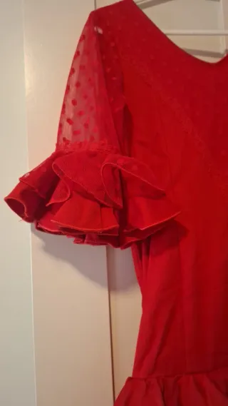 Vestido de gitana rojo con volantes